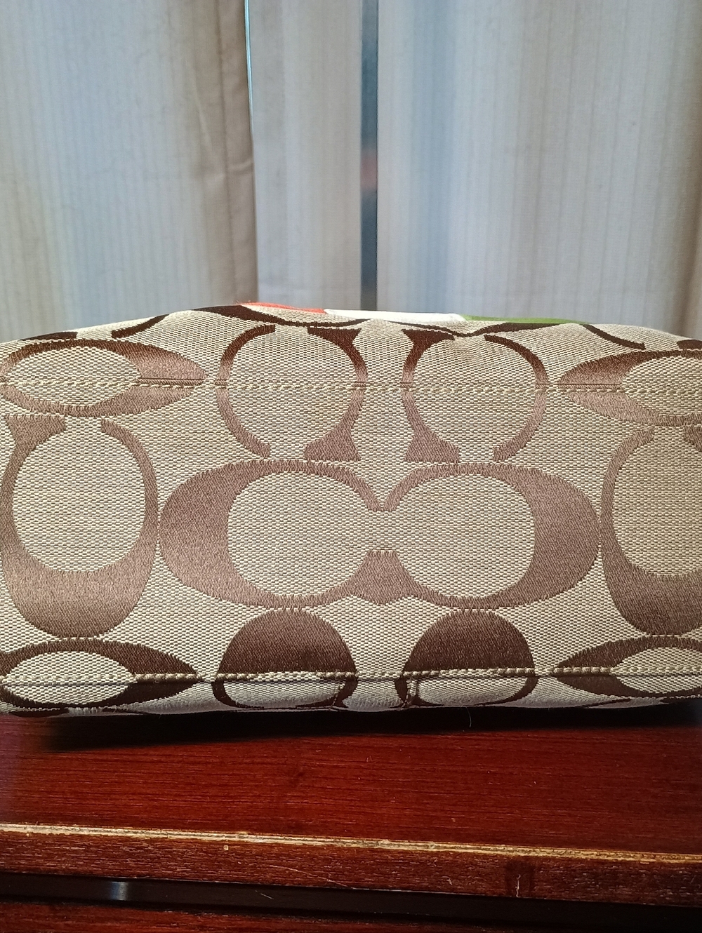 Coach - Picture 3 of 7